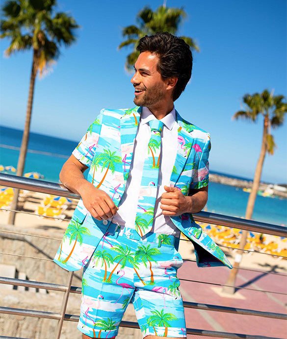 Man wearing a summer suit