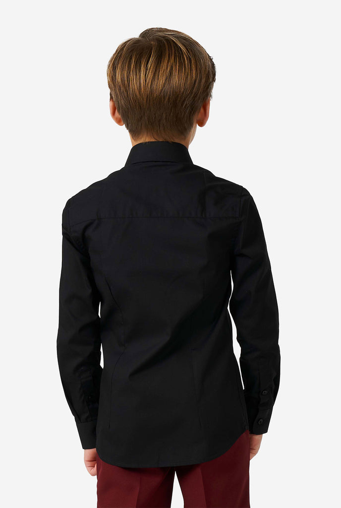 Boy wearing black long sleeve shirt for boys