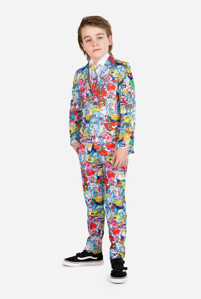 Kid wearing boys' suit with SpongeBob print