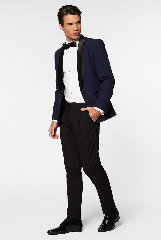 Blue and black tuxedo Midnight Blue worn by men zoomed in
